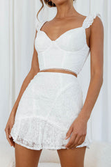 Quincy Flounce Hem Floral Embroidery Mini Skirt White