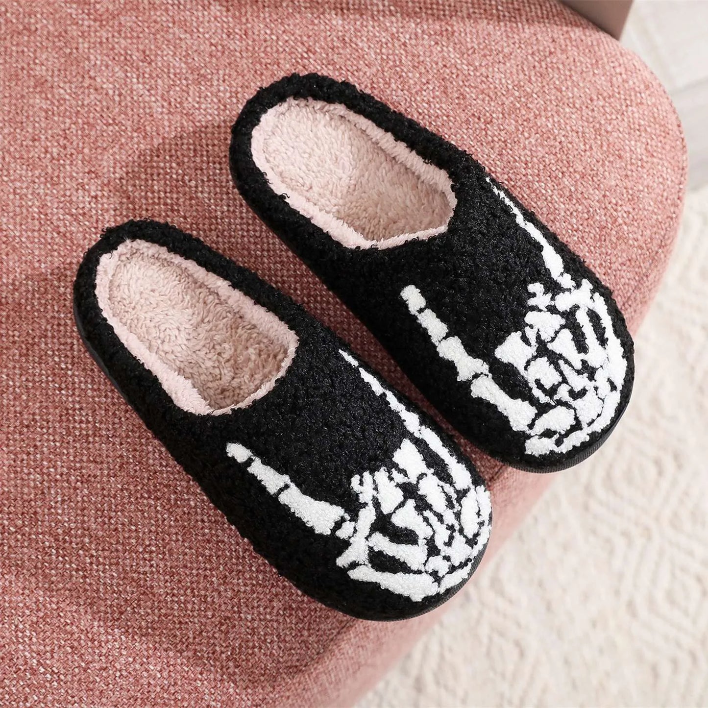 Halloween Christmas Velvet Lined Warm Slippers Holiday House Shoes Home Slipper for Women Fuzzy Outdoor Indoor Bedroom Slippers